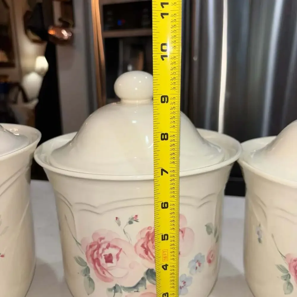 Pfaltzgraff Secret Rose Ceramic Canister Set Of 4 With Lids 506-509